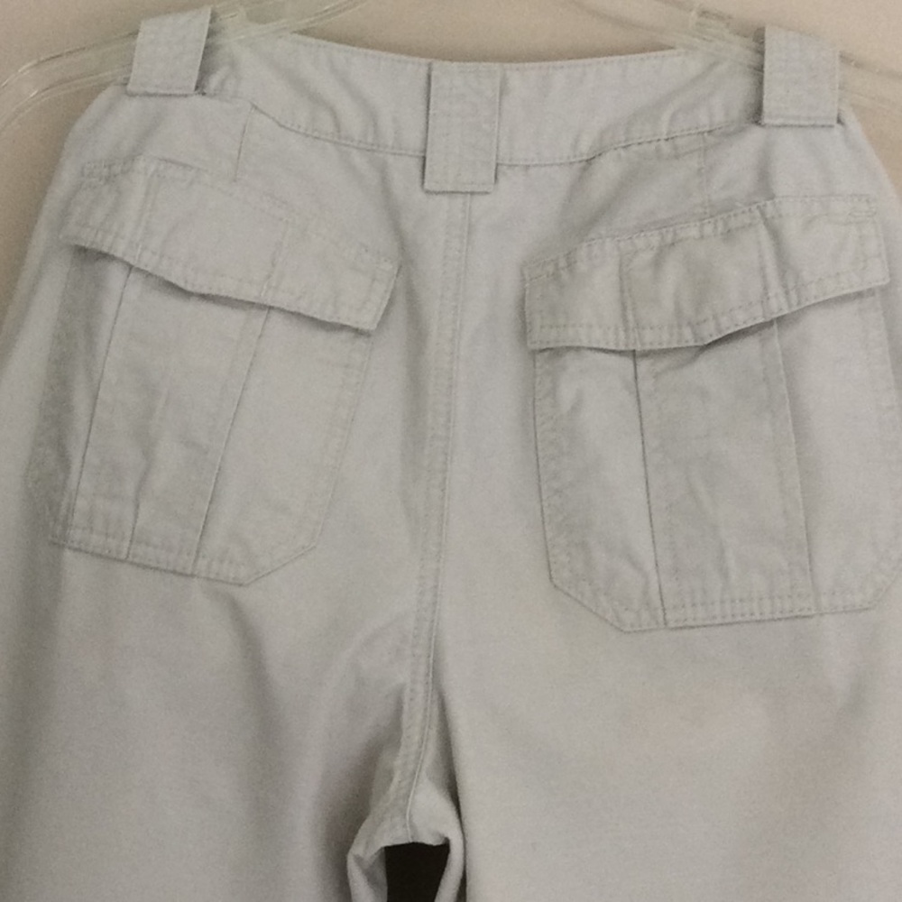 Capris - Picture 4 of 8